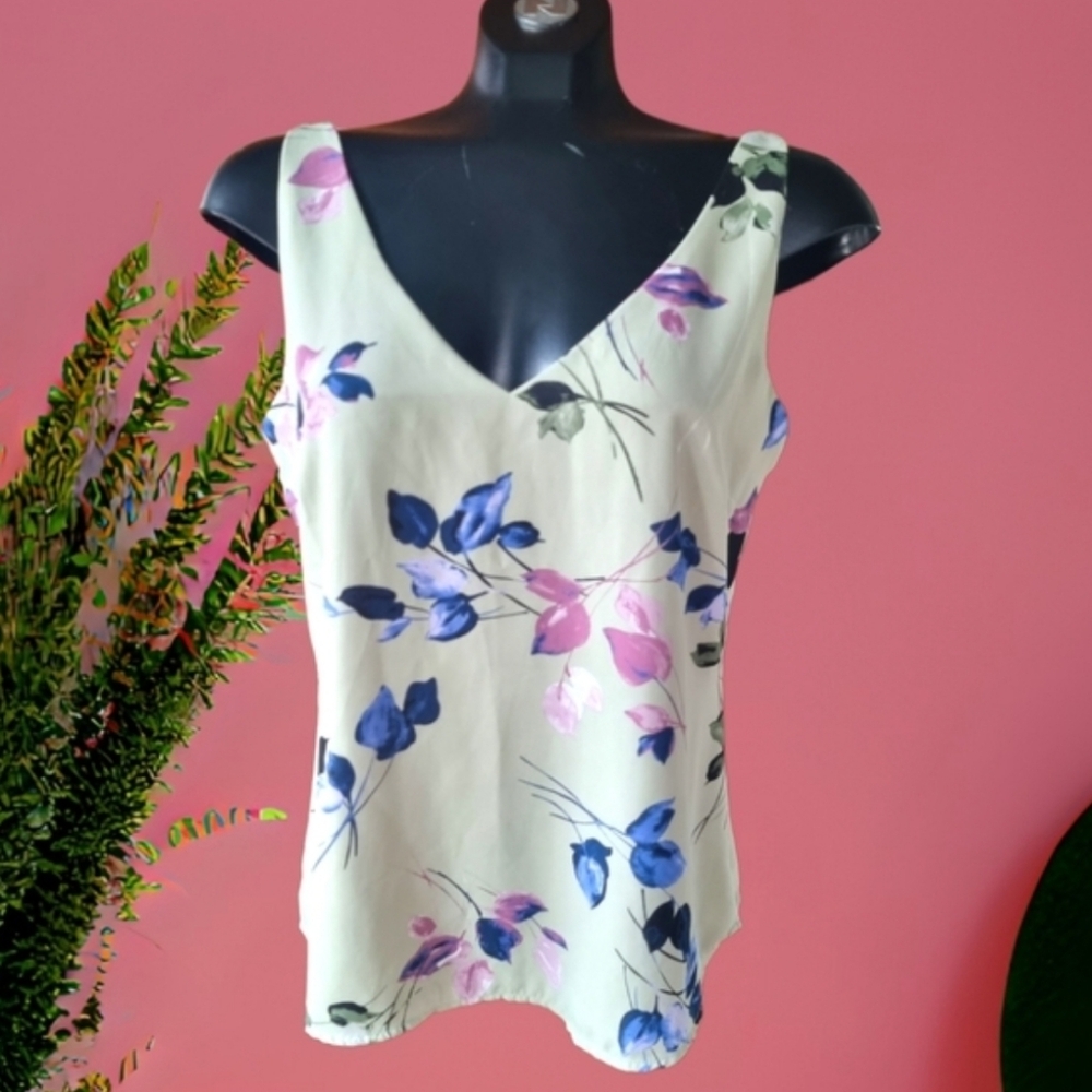 Le Chateau Floral Camisole - Cream and Blue